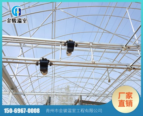 溫室內(nèi)遮陽(yáng)系統(tǒng)